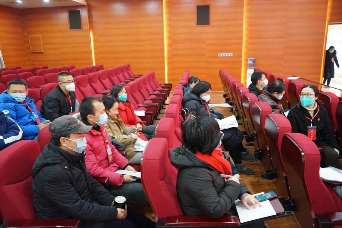 最新分组展现，友情的色彩与家的温暖在2025年交融